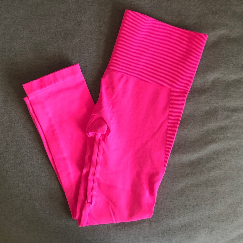 TLA by Morgan Stewart neon pink legging M/L
